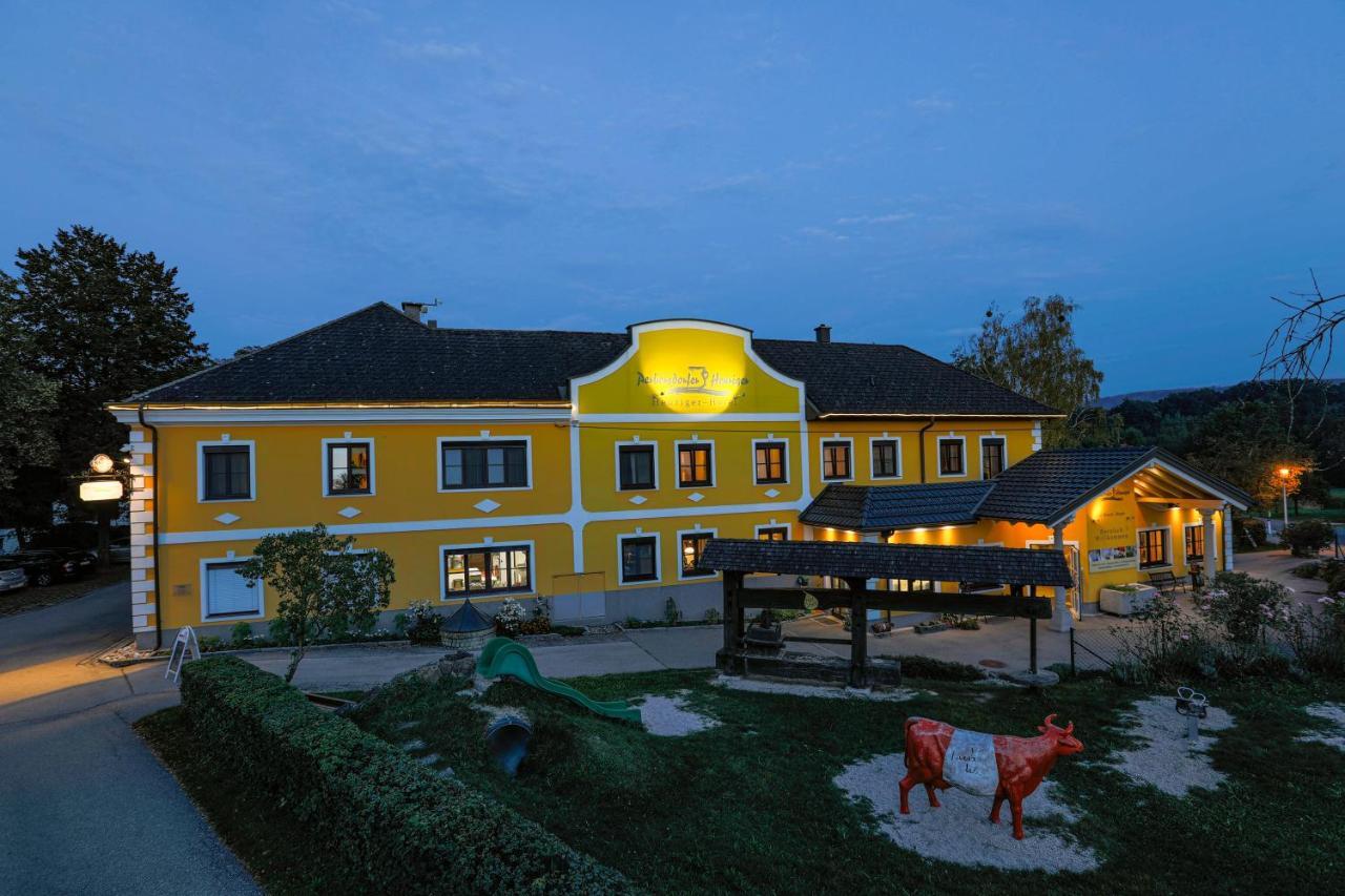 Perbersdorfer Heuriger Hotel Neuhofen an der Ybbs Exterior foto